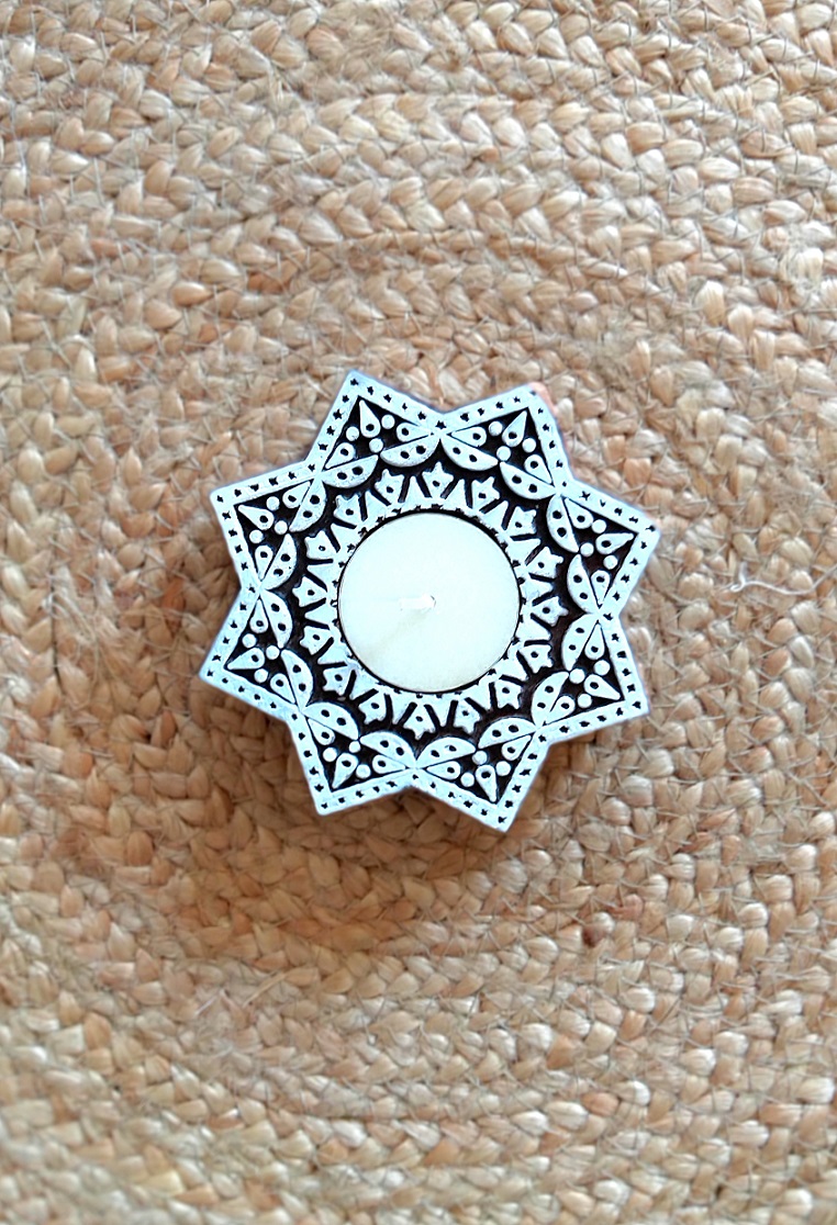 Star Carved Wood Tealight